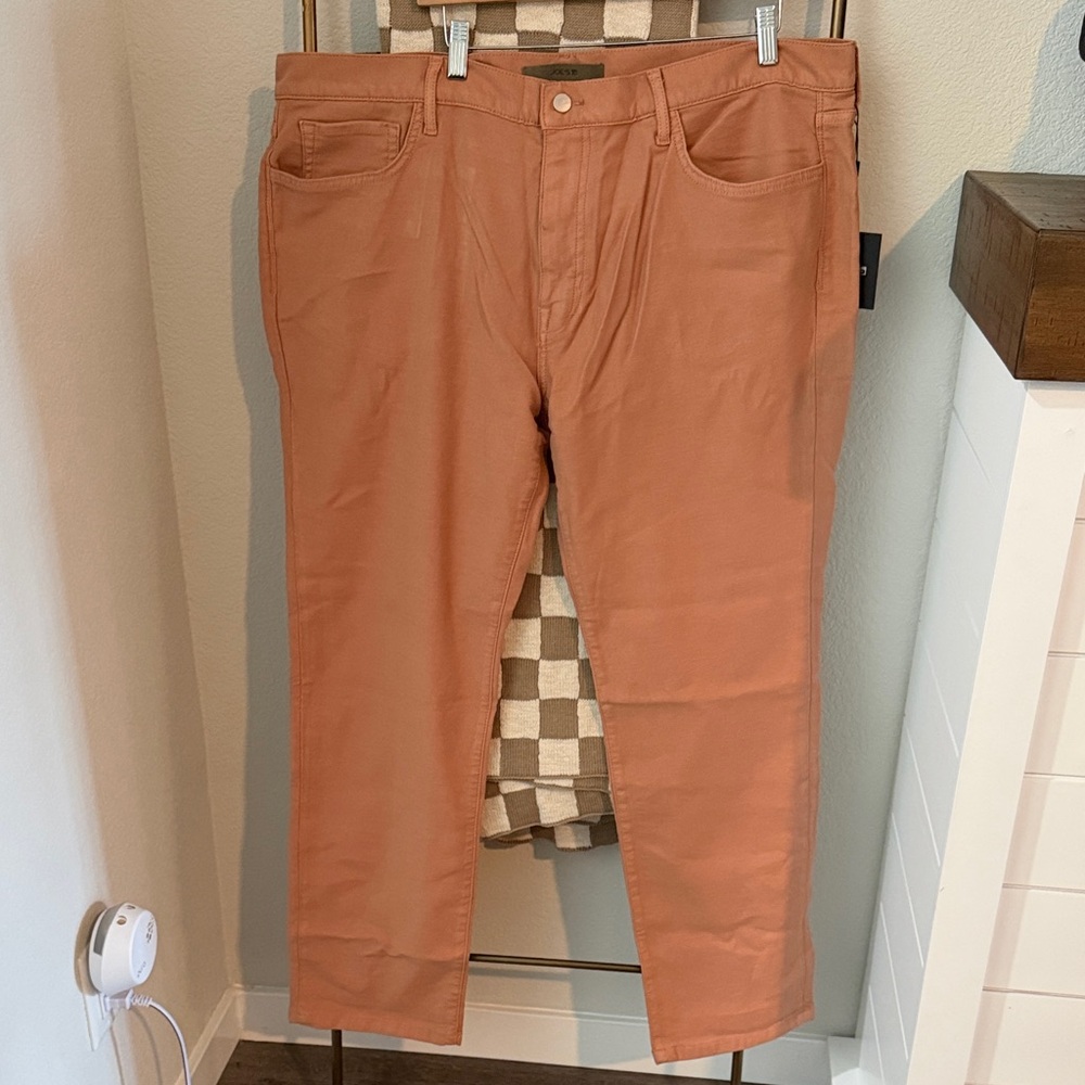 NWT Joe's Jeans Men's Pants in Cork color‎ 42x32